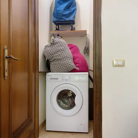 A 50 Metri Dal Mare * 莱万托